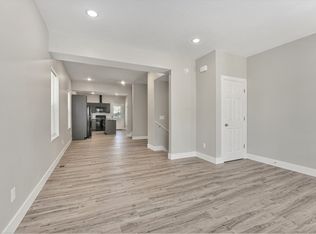 717 Worden St SE, Grand Rapids, MI 49507