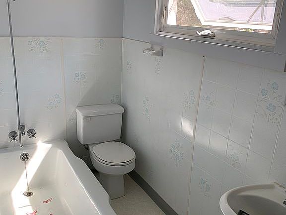 5th image of 9 Duncan St