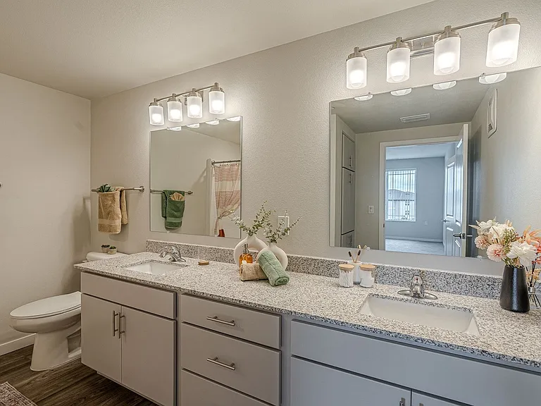 Heron Ridge 62+ Apartments — Photo 34