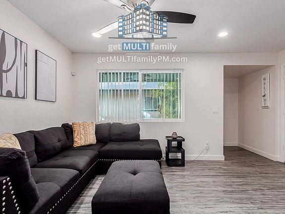 5th image of 515 W Pebble Beach Dr #517
