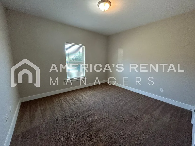 15597 Crimson Ridge Cir — Photo 12