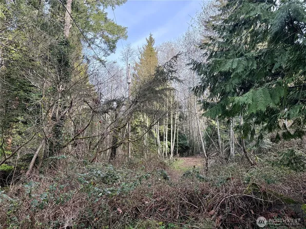 9829 Bowline Court NW, Olympia, WA 98502
