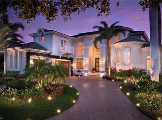 282 Mermaids Bight, Naples, FL 34103