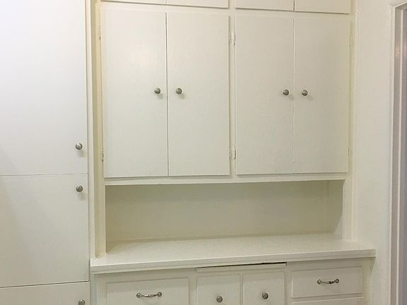 4th image of 1217 Oak Grove Ave APT 1
