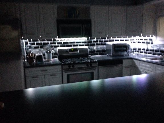 Under Cabinet Lighting