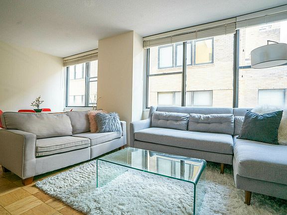 2nd image of 301 E 45th St APT 15B