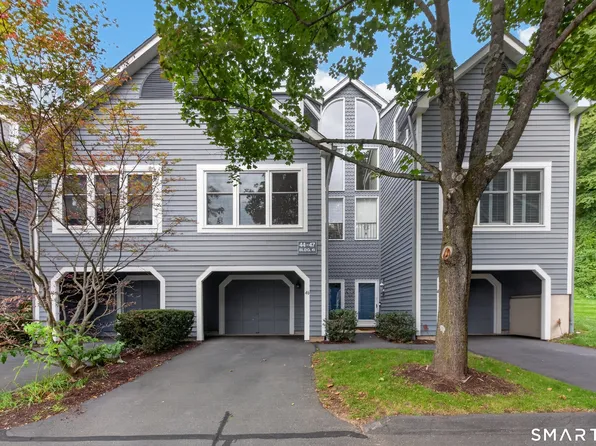 46 Fawn Ridge Lane #46, Wilton, CT 06897