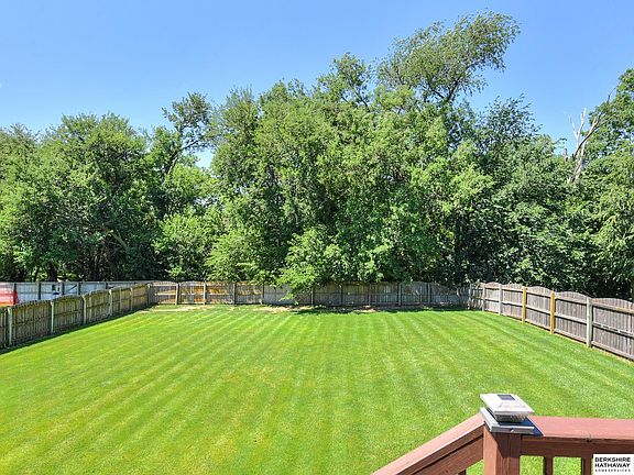 3rd image of 5105 Timberridge Dr