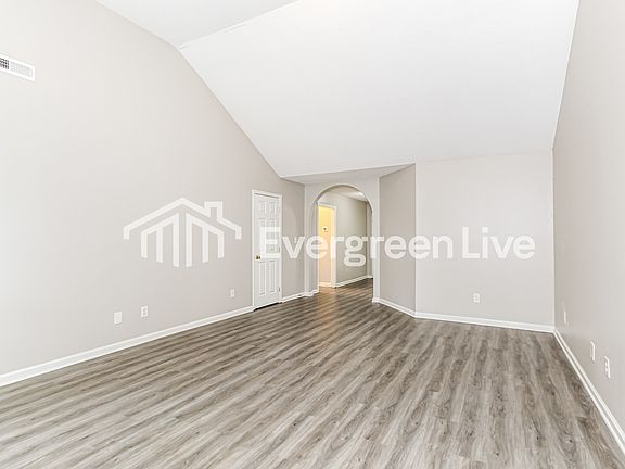 3rd image of 4286 Hathaway Ln