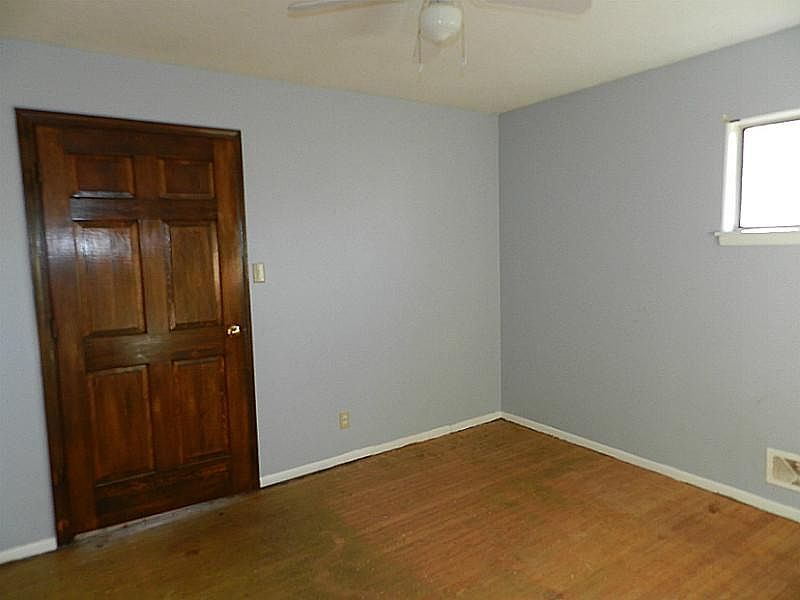 1st image of 1615 N Colorado Ave