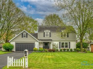 2401 Westmoor Rd, Findlay, OH 45840