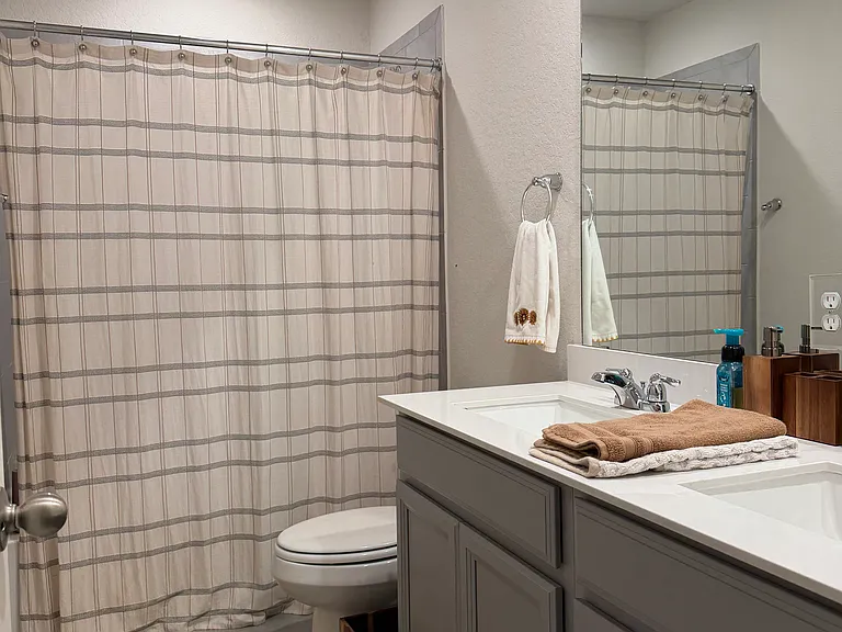 12930 Trapezus Ct — Photo 23