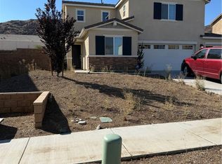 32201 Rambling Ct, Winchester, CA 92596