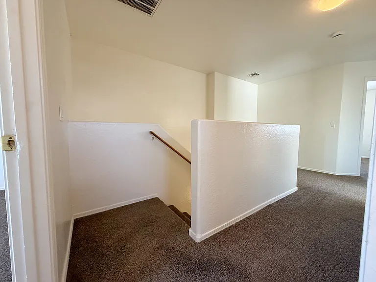 6036 W Wood St — Photo 20
