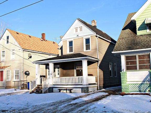 3rd image of 2135 W 104th St