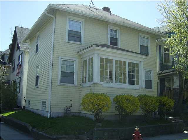 1st image of 249 Oxford Ave