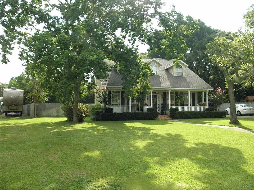 1st image of 2560 Semoran Dr