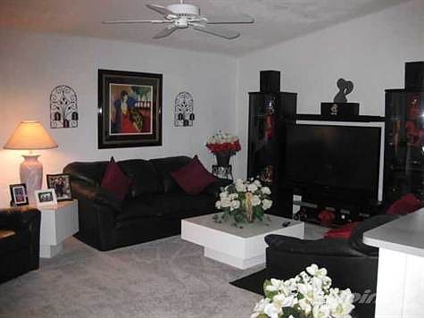 4th image of 4485 NW 65th Ave