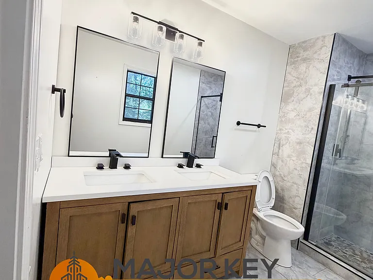 4555 Sugarloaf Pkwy — Photo 30
