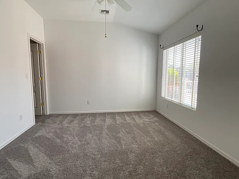 3001 Carefree Dr — Photo 22