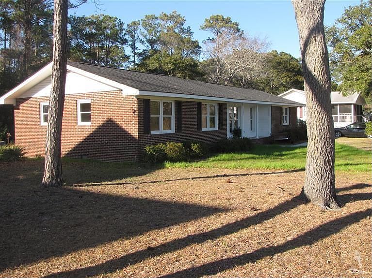 1st image of 107 NE 50th St