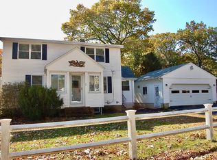 50 Oakwood Ave, Billerica, MA 01821
