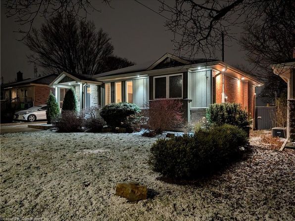 116 Broker Dr, Hamilton, ON L8T 2B8
