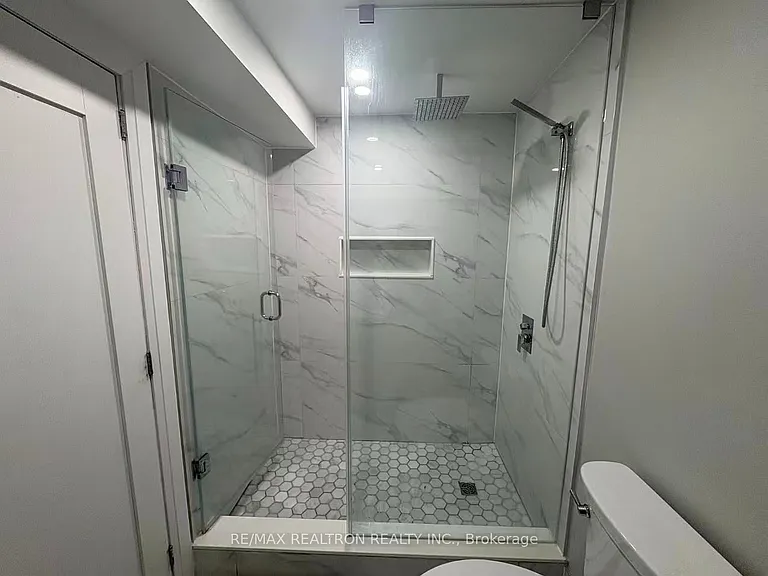 71 Fresno Ct #BASEMENT — Photo 17