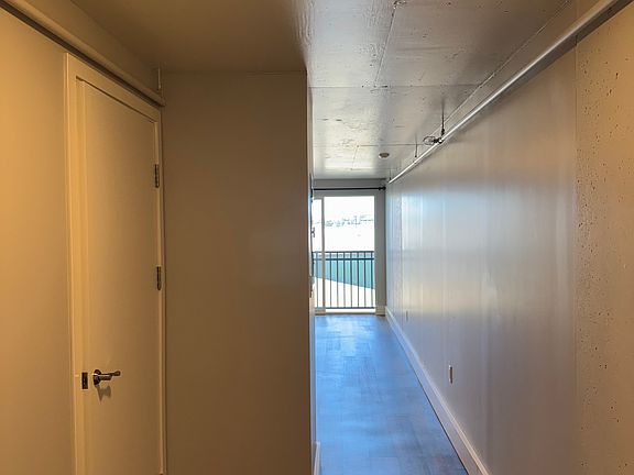 2nd image of 803 Waimanu St #324