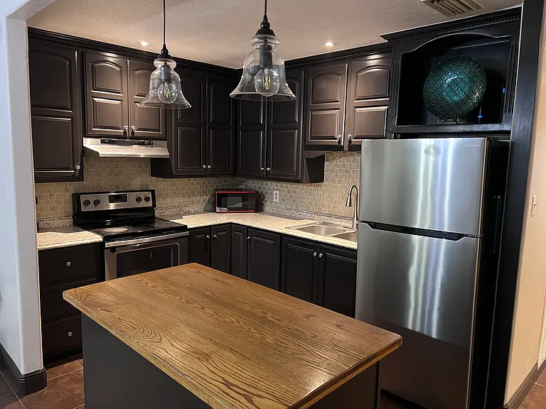 1008 Fairway Dr #1 — Photo 3
