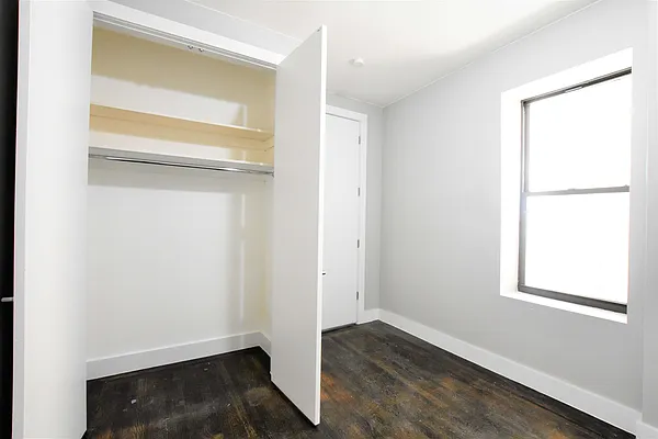 Rented by Clove Realty LLC | media 23