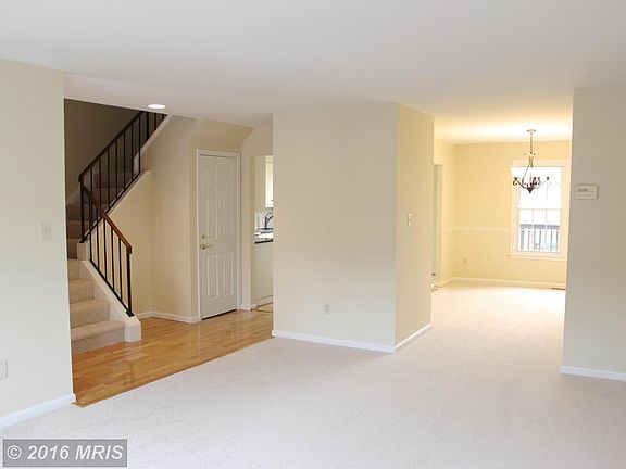 4th image of 10113 Ebenshire Ct