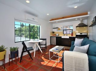 5827 Willoughby Ave, Los Angeles, CA 90038