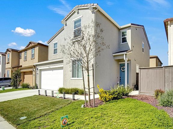 2nd image of 3531 Damora Ave