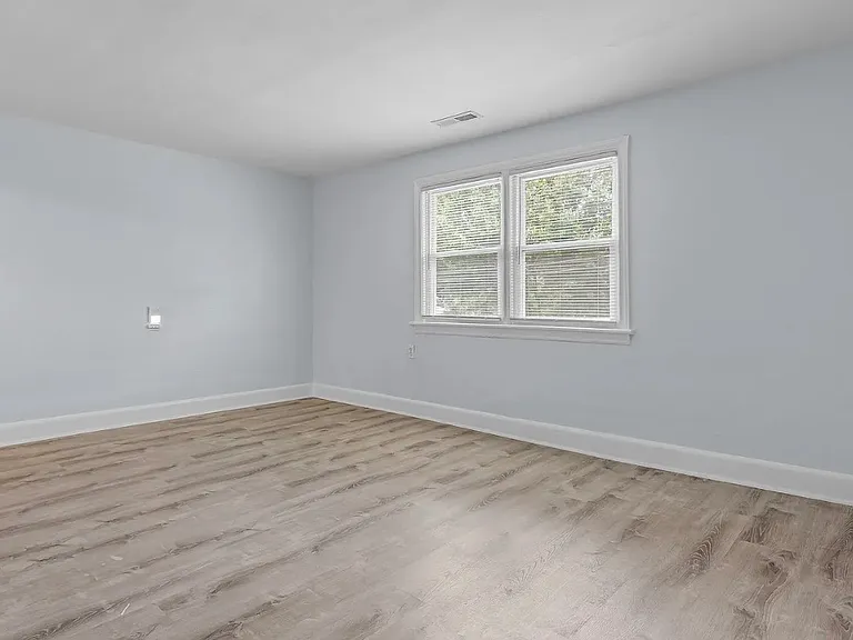 5001 Krick St #3 — Photo 6