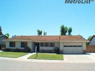 70 Ramon Dr, Galt, CA 95632