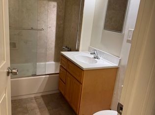 840 El Camino Real #11, Belmont, CA 94002