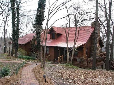 House in Early Spring before tree's had foliage
