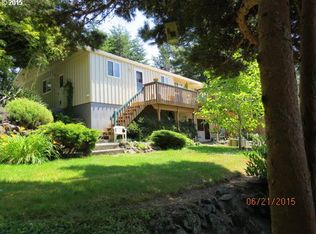 1130 NE 5th St, Clatskanie, OR 97016
