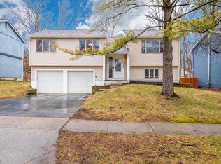 3845 Blueberry Hollow Rd, Columbus, OH 43230