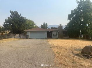 3060 Flamingo St, Malaga, WA 98828