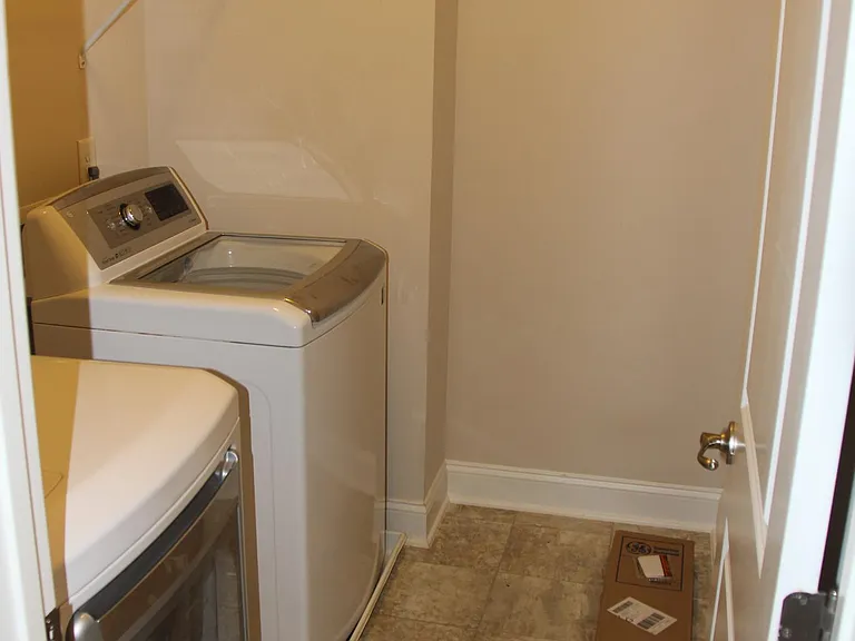 643 Berry Chase Way — Photo 10