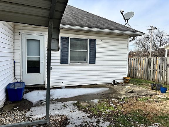 4th image of 581 Allah Ave