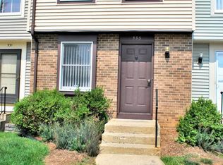 533 Brethour Ct, Sterling, VA 20164