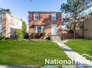 215 N Knight Ave, Park Ridge, IL 60068