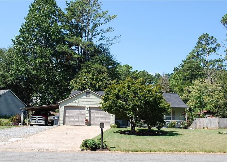 1st image of 119 Riverchase Dr