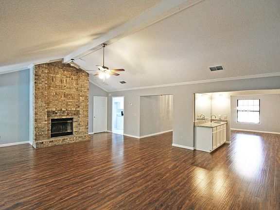 3rd image of 4475 Gentle Knoll Dr N