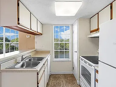 9100 Martin Luther King St N #314 — Photo 4