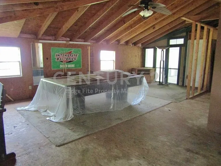 1117 Woodland Trl — Photo 12
