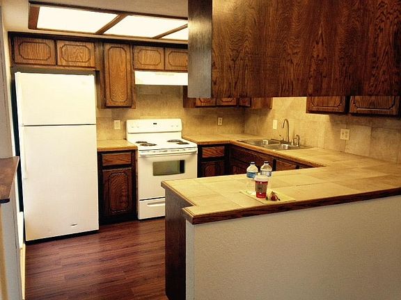 3rd image of 6111 Gaelic Glen Dr